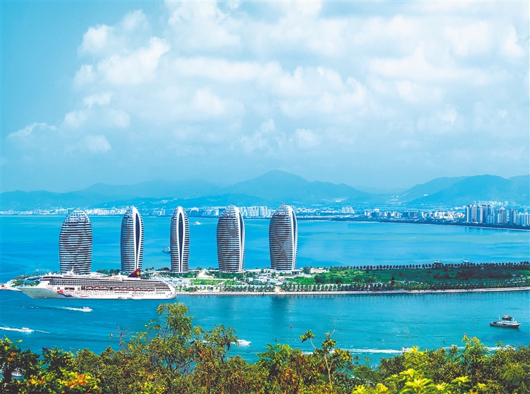 海南熱帶寶島的獨(dú)特魅力與時(shí)代印記的交相輝映